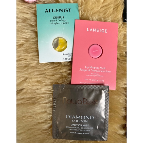 New 13 Piece Makeup and Skincare Travel Bundle with Bag - Picture 8 of 11